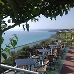 Aegean Blue 4* Áfitos