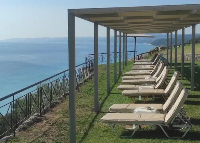 Aegean Blue Aparthotel Áfitos